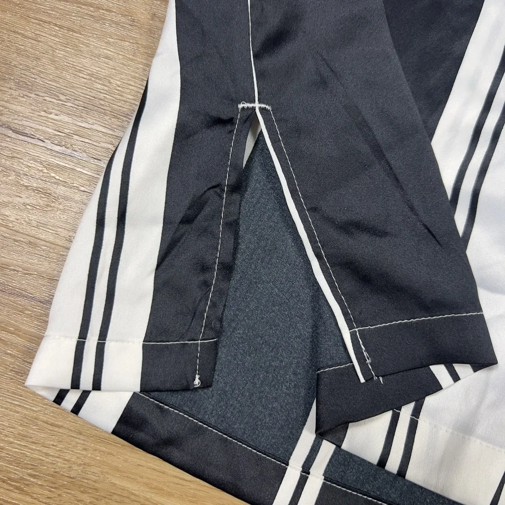 Victoria’s Secret Satin Pajama Sleep Shirt‎ Button Down Black White Stripe S.XXL
